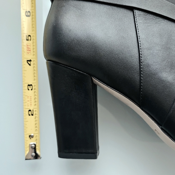 NEW L\'AGENCE Francine Elegant Pointed Toe Black Ankle Boots 9.5